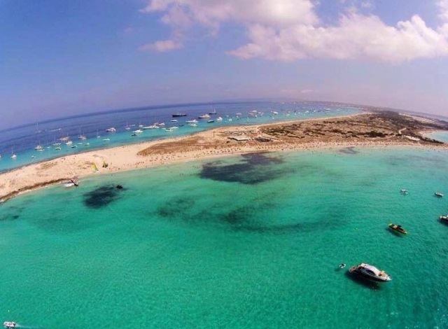  原始海滩 